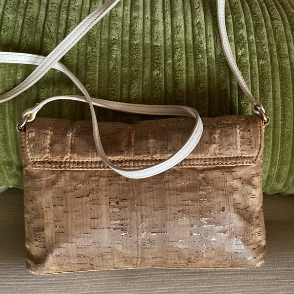 KATE SPADE CORK & GOLD LUREX CROSSBODY EUC - Picture 3 of 6